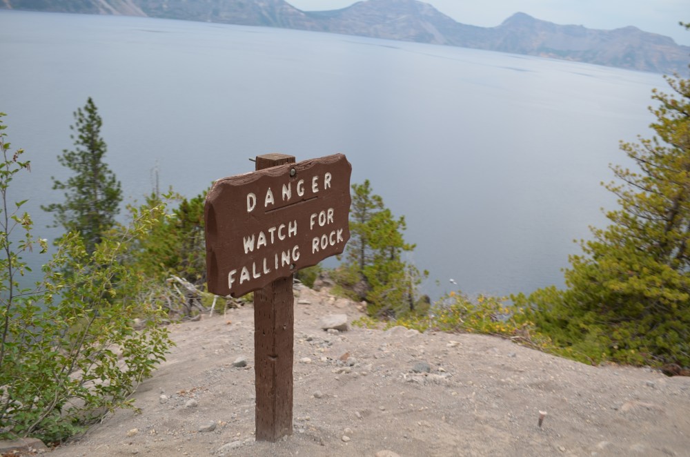 crater lake photo 12
