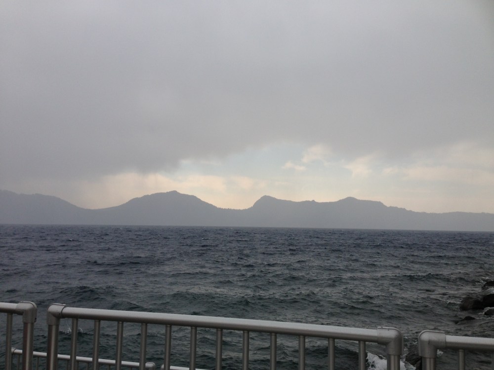 crater lake photo 29